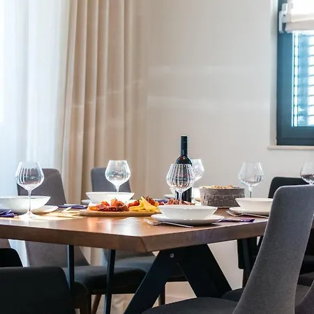 Saint Blaise Luxury