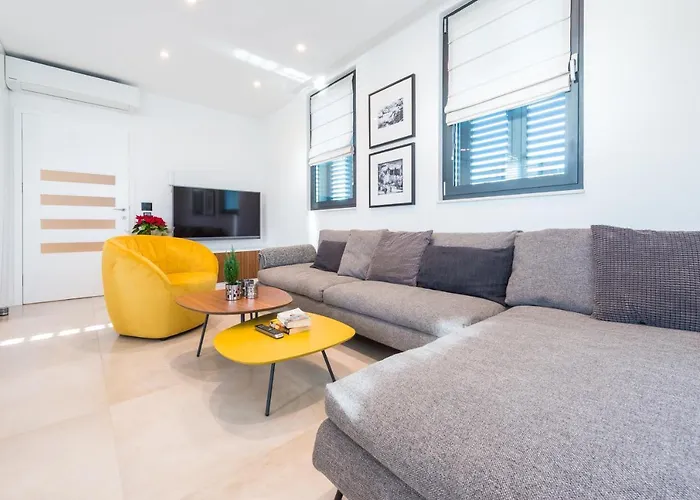 Saint Blaise Luxury *