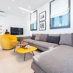 Saint Blaise Luxury *
