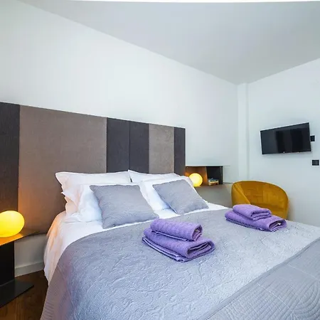 Saint Blaise Luxury Apartamento