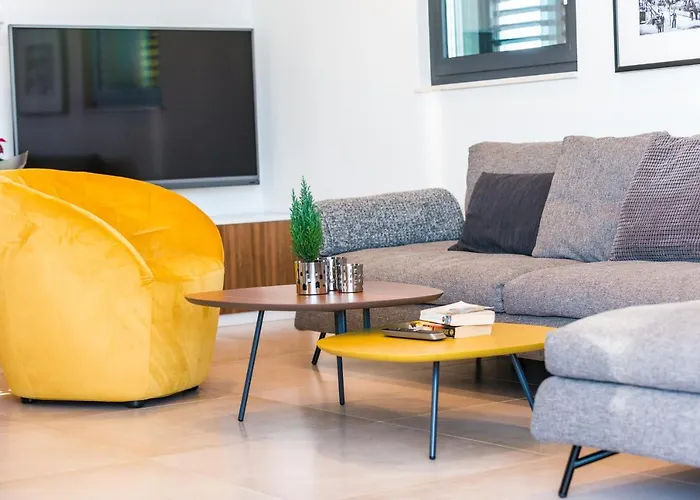 Saint Blaise Luxury *